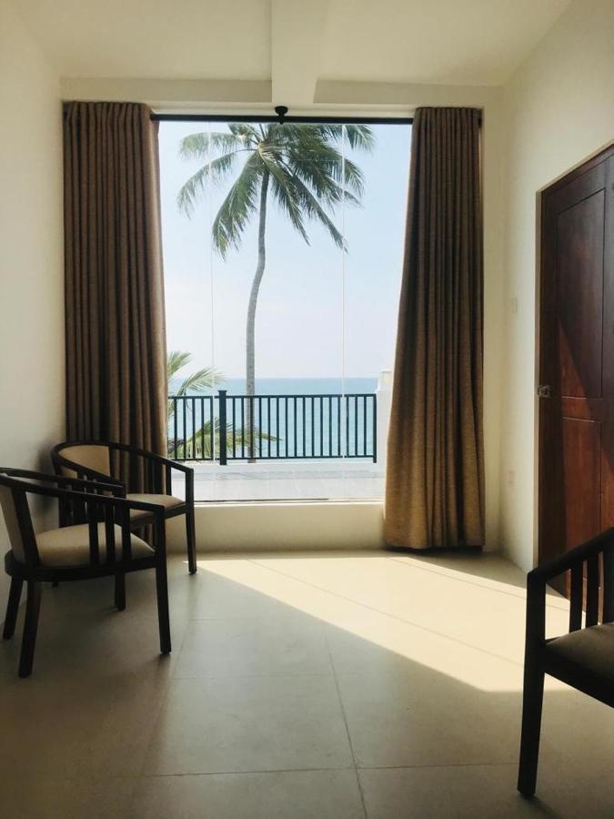 White Sand Villa - Beach Front 希克杜沃 外观 照片