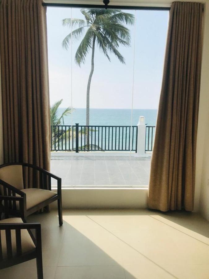 White Sand Villa - Beach Front 希克杜沃 外观 照片