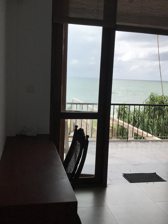 White Sand Villa - Beach Front 希克杜沃 外观 照片